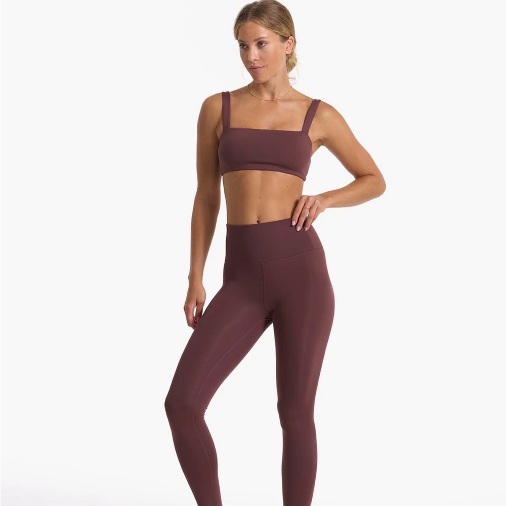 Vuori set Evolve Leggings & Bra